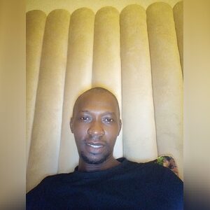 favour66, online dating profile photo