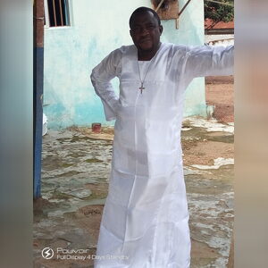 ade4me, online dating profile photo