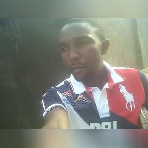 bankky5, online dating profile photo