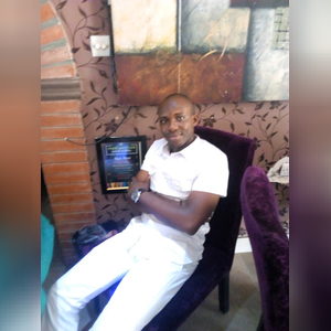 uyi_eke, online dating profile photo