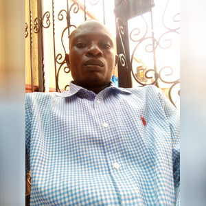 ayoolaj5, online dating profile photo