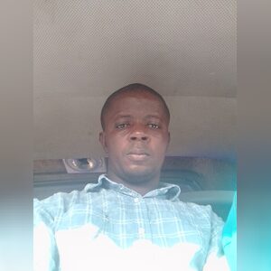 adigun_o, online dating profile photo