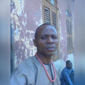 adetolap, online dating profile photo