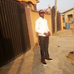 periodic, online dating profile photo