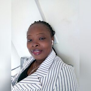 ologuncy, online dating profile photo