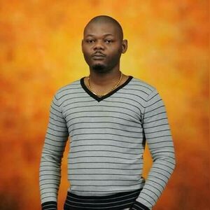 abuchima, online dating profile photo