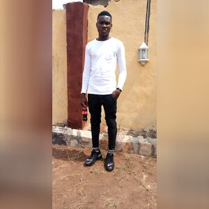 praktyc, online dating profile photo