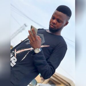 perfecto, online dating profile photo