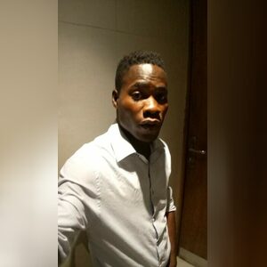 olaoadek, online dating profile photo