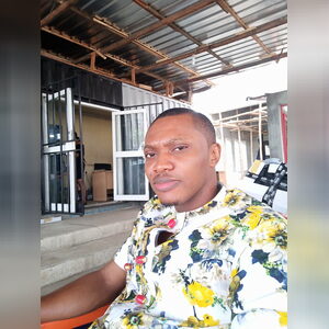 thankgee, online dating profile photo