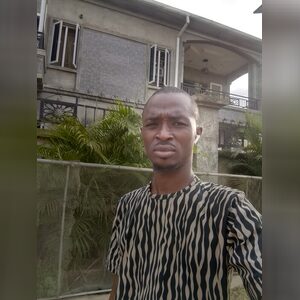 ayotosimi, online dating profile photo