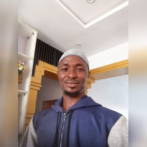 ayotosimi, online dating profile photo