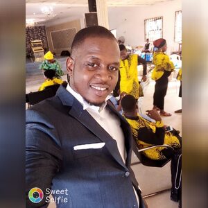 iyalla20, online dating profile photo