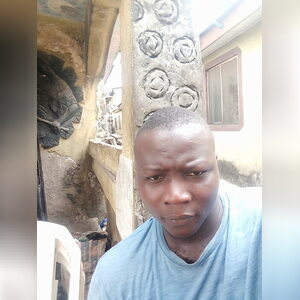 adebaemm, online dating profile photo