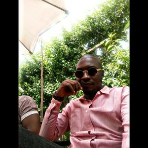 kenyorsm, online dating profile photo