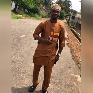 sadornis, online dating profile photo