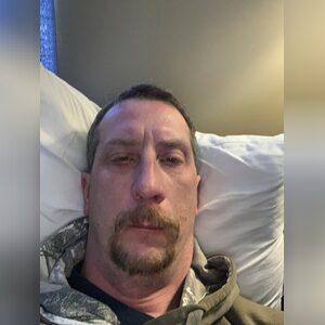 seniortr, online dating profile photo