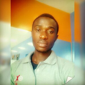 oyiboemm, online dating profile photo