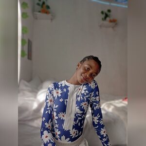 n.k, online dating profile photo