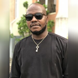 ogbugori, online dating profile photo