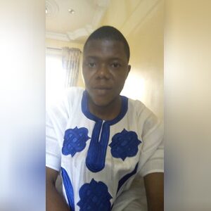 wademola, online dating profile photo