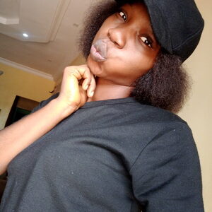 oyindabe, online dating profile photo