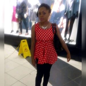 lisa22, online dating profile photo