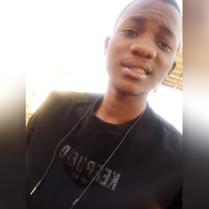 olasileb, online dating profile photo
