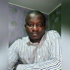 ayoolaan, online dating profile photo