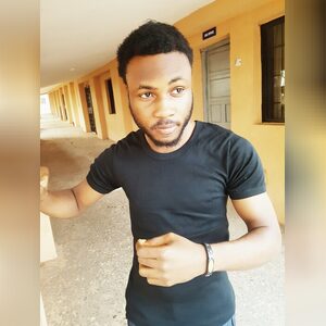 awuzie40, online dating profile photo