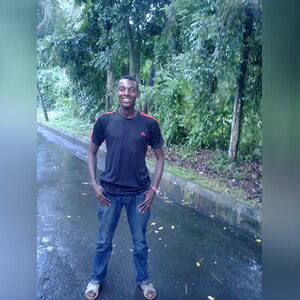 monicada, online dating profile photo