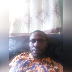 chidi75, online dating profile photo