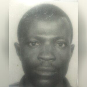 yettyett, online dating profile photo