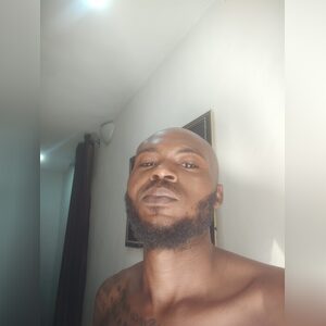 ifeoadek, online dating profile photo