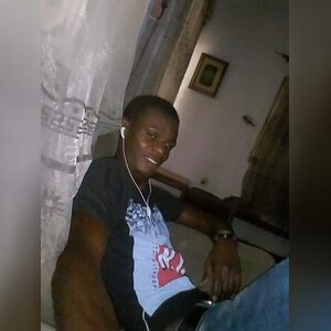 omolade101, online dating profile photo