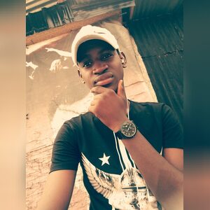 alowoesi, online dating profile photo