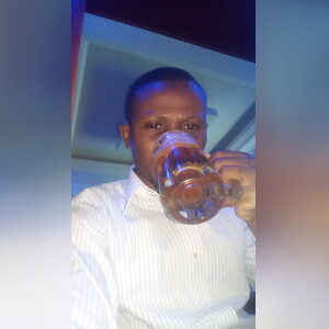 hutadeni, online dating profile photo