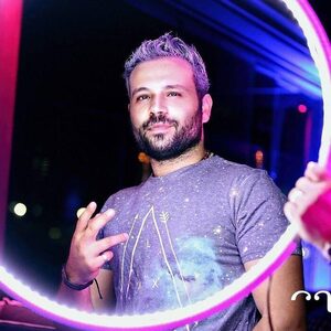 djjohnma, online dating profile photo
