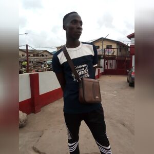 ololade08, online dating profile photo