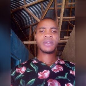 js215490, online dating profile photo