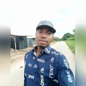 aoluwase, online dating profile photo
