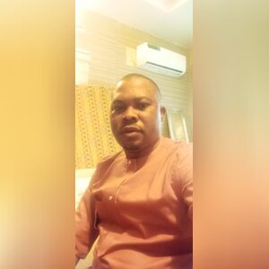 lakkyola, online dating profile photo