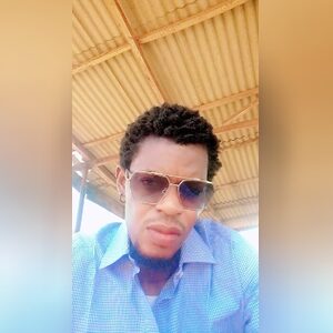 segzy687, online dating profile photo