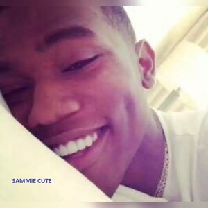 sammiee, online dating profile photo