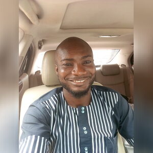 agbenion, online dating profile photo