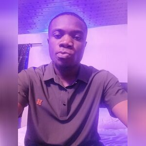 brandy, online dating profile photo