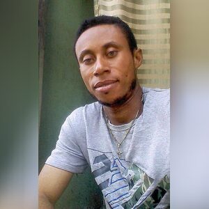 timoreng, online dating profile photo