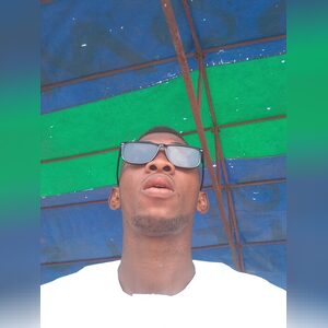 adeyemop, online dating profile photo