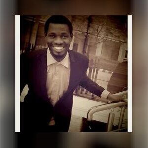 olawale09, online dating profile photo