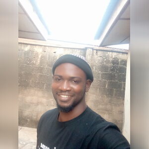 oluwamich, online dating profile photo